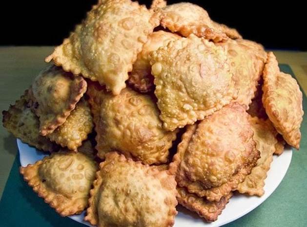 https://eshte-na-zdorovje.ru/cook/photo/American_cuisine/ravioli.jpg