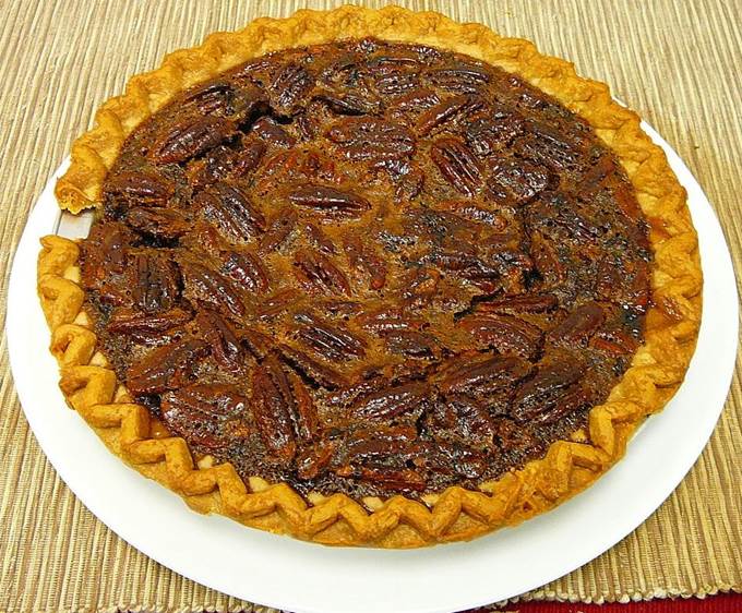 https://eshte-na-zdorovje.ru/cook/photo/American_cuisine/Brion_pie.jpg