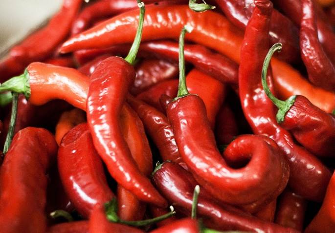 https://eshte-na-zdorovje.ru/cook/photo/Latin-American_cuisine/perets_chili.jpg