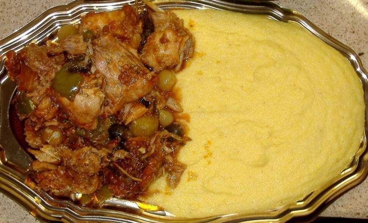 https://eshte-na-zdorovje.ru/cook/photo/National_cuisine/Coniglio_e_polenta.JPG